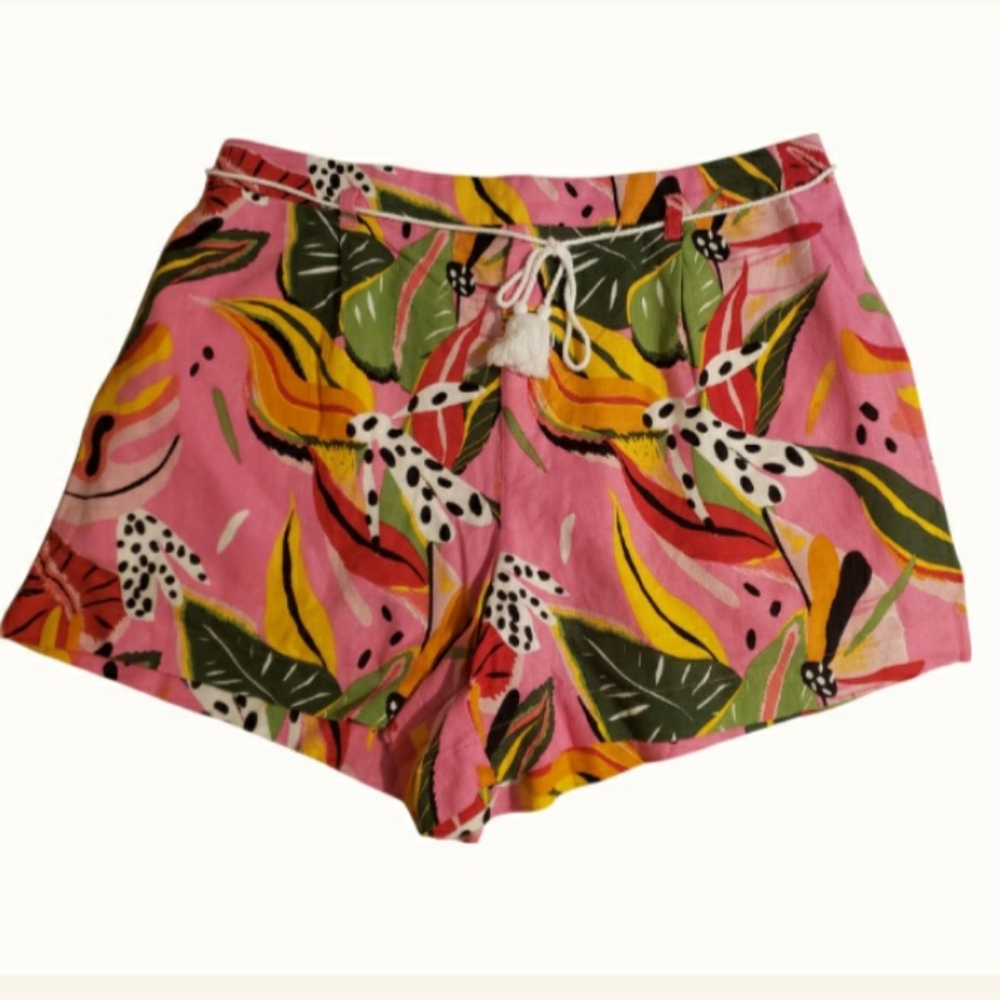 Andrew Marc Pink Tropical Print Pleat Front Shorts L